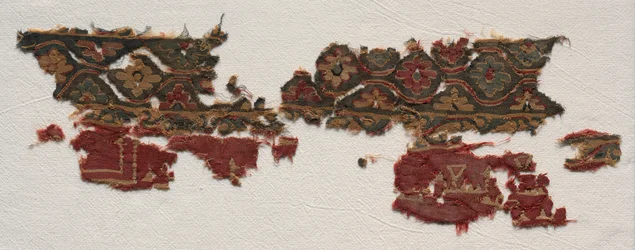 Tiraz med bladband, 717-718.