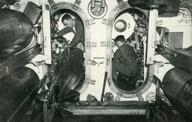 Torpedrör från en brittisk ubåt, andra världskriget, 1945.