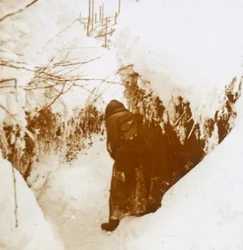 Skyttegravar i snön, Alsace, östra Frankrike, c1914-c1918