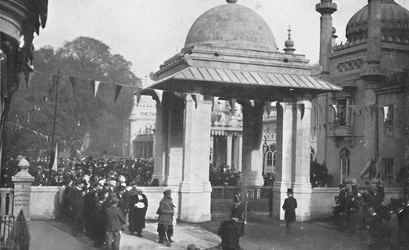 Avtäckning av Indian Memorial Gateway av Maharaja av Patiala, 26 oktober 1921, 1939.