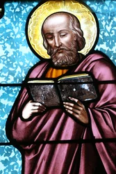 Vault de Lugny kyrka. Fönster i målat glas. Simon Zeloten. Frankrike