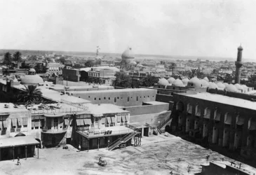 Utsikt över Bagdad från ett blocktorn, 31:a brittiska allmänna sjukhuset, Mesopotamien, WWI, 1918