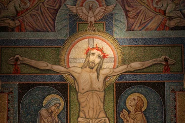 Visitation basilicaCrucifixion mosaik av Antoine Molkenboer, Annecy, Frankrike