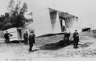 Voisin biplan, 1910