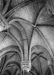 Voucher av ambulatoriet. Inre vy av Saint Denis basilikan i Saint-Denis, Seine Saint Denis, Ile de France. Fotografi.