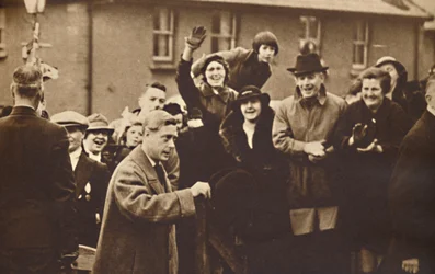 Wales vet hur man hejar, 1936 1937