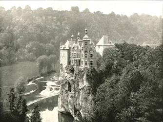 Walzin slott, Dinant, Belgien, 1895.
