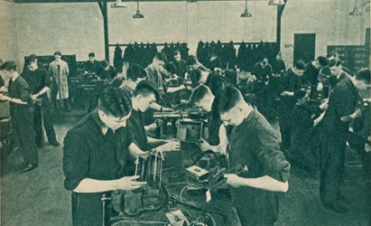 Verkstad för trådlös operatörsmekanik, 1940