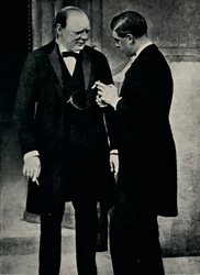 Med kung Edward VIII, 1936, 1945.