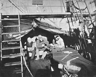 Verkstad på däck. juli 1895, 1897
