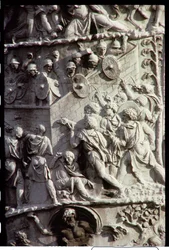 Trajans kolonn, byggd för att fira segern över dacierna, möjligen designad av Apollodorus av Damaskus, 113 AD (detalj)
