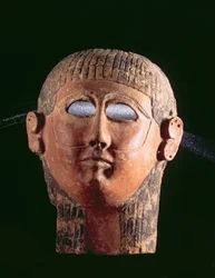 00368 Skäggmask, från Kartago, Tunisien, feniciska, 300-talet f.Kr. (gjuten, målad terrakotta)