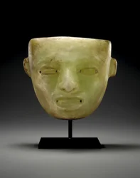 En Teotihuacan stenmask, ca. 450-650