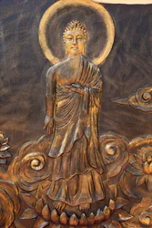 Chue Thien Long Go Buddhist Pagoda. Shakyamuni Buddha. Varada Mudra: Gaster of Charity. inte hända Vietnam