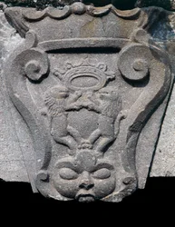 Vapen i sten, entrédörr architrave, Barile, Basilicata, Italien