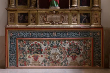 Kollegial kyrka. Interiör. Norra gången. Altare (San Jose). Antependium. Olja på trä. 1700-talet.