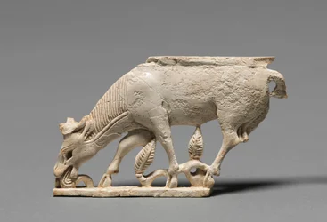 Dekorativ plakett: Browsing Stag, 900-800 f.Kr