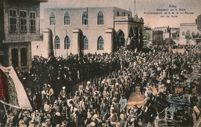 Faisal utropade till kung av det arabiska kungariket Syrien den 7 mars 1920, Aleppo, vykort (färgad fotolito)