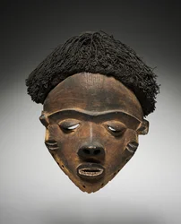 Ansiktsmask för kvinnor, Pende, tidigt 1900-tal