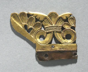 Fragment av ett prydnadsvapen från en relikvieskrin, ca 1165-1180