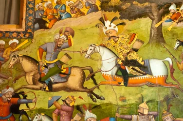 Fresk; Shah Ismail på en vit häst i slaget vid Taher Abad; 1510; mot uzbekerna i Merv; Chehel Sotoun; Forty Pillars Palace; Isfahan; Iran; Asien