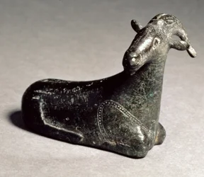Ihålig gjuten getfigur, östgrekisk, arkaisk period, c.550 f.Kr. (blyfylld brons)