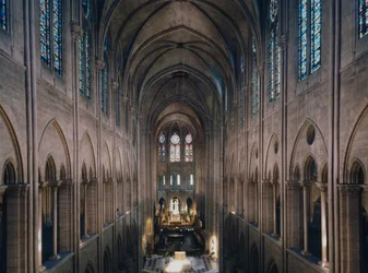 Notre Dame de Paris-katedralen, Paris 4. Byggnad från 1160, rehabilitering av Viollet Le Duc