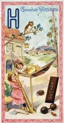 Bokstaven H: hotell, uggla, hängmatta, harpa, yxa, herisson, humle, hantlar, chabbing, hamlet. Gravyr av alfabetet redigerad av Chocolat Suchard, början av 1900-talet. 24 kromolitografier som representerar platser, karaktärer och föremål som ska upptäckas 