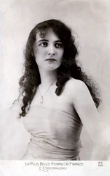 Miss France 1920 (vykort)