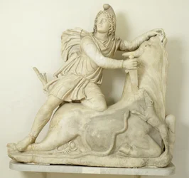 Mithras offrar tjuren, marmorrelief, romersk, 2:a århundradet