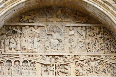 Tympanon i klosterkyrkan Sainte-Foy: Kristus i härlighet och yttersta domen, Conques, Frankrike