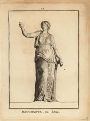 Staty av en Bacchante, anhängare av den romerska vinguden Bacchus, med druvor