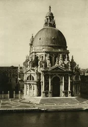 Basilikan Santa Maria della Salute vid slutet av Canal Grande. Venedig Fotografi av Wilhelm Bode