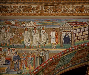 Den vänstra Apsidbågen (Triumfbågen) med Födelsekyrkan - Joseph får en förklaring