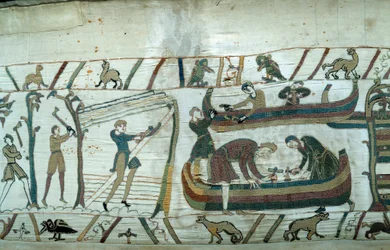 Erövring av England av hertigen av Normandie Vilhelm Erövraren (1027-1087): konstruktion av den normandiska flottan Detalj av gobelängen av Bayeux eller broderi av drottning Mathilde