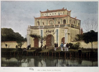 Kinh-Luc Pagoda (Khin Luoc), Hanoi, ca. 1895.