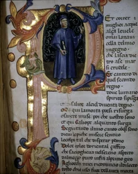 Lettrine "" p" från ett manuskript av "Divine Comedy". Begynnelse av "" skärselden". Belysning föreställande Dante Alighieri. 1300-talet. Braidense.