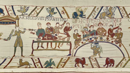 Normandiska tjänare förbereder en bankett för William och biskop Odo välsignar måltiden, Bayeux Tapestry (ullbroderi på linne)