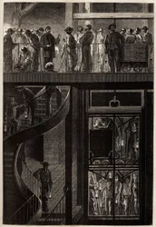 Nedstigningen av gruvarbetare (män, kvinnor och barn) genom hissburen till de underjordiska gallerierna i Creusot-kolgruvorna. Gravyr för att illustrera en resa till Creusot och gruvorna i Saone och Loire, 1865, av L. Simonin, i "" Le tour du m
