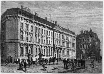 Utsikt över fasaden på Banque de France byggd av Gabriel Cretin (1812-1883) i Paris, rue Croix des petits champs