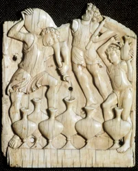 Kanas bröllop: "" tjänarna fyller med vatten sex krukor som Jesus Kristus ska förvandla till vin""" Utskuren elfenbenstavla. 1000-talets London, Victoria and Albert Museum
