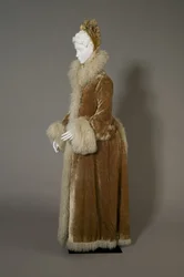 Bertha Palmers vinterkappa, ca 1885 (vy från sidan), siden sammet och lammull.