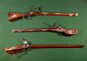 Jaktgevär. 1500-talets Gien, jaktmuseum
