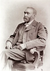 Porträtt av Alfred Nobel. Fotografi. 1800-talet.