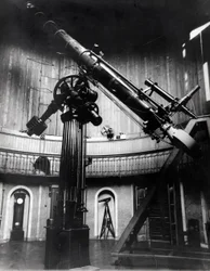 Schmidt-teleskopet av Giovanni Virginio Schiaparelli (1835-1910) astrofysiker i Brera (Milano). Han observerade rätlinjiga konfigurationer på planeten Mars och kallade dem Marskanalerna (canali).