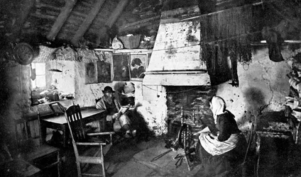 Interiör av en torparstuga, Shetland, Skottland, 1924-1926.