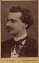 Porträtt av kompositören Eduard Strauss 1835-1916, 1874.