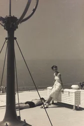 Par ombord på kryssningsfartyget "Oceania", från albumet "At the Edge of Oceania 28th July to 10th August 1935