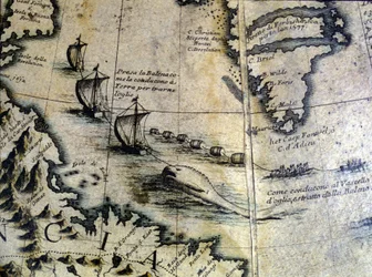 Valfångst: valen förs iland för att utvinna olja. Från Coronellis jordklot. 1600-talet.