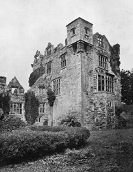Donegal Castle, Irland, 1924-1926